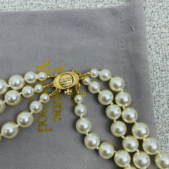 Vivienne Westwood Pearl Necklace Gold Pendant - Picture 8 of 9